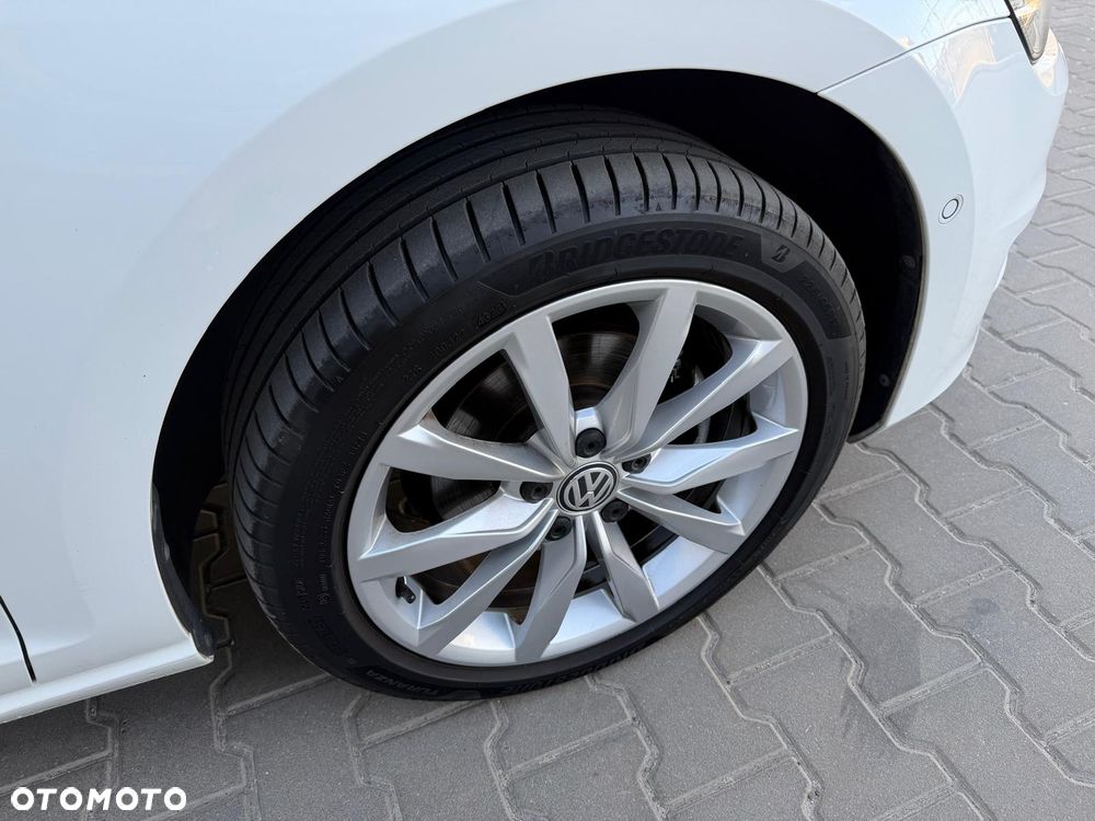 Volkswagen Golf 1.4 TSI BMT Highline - 16