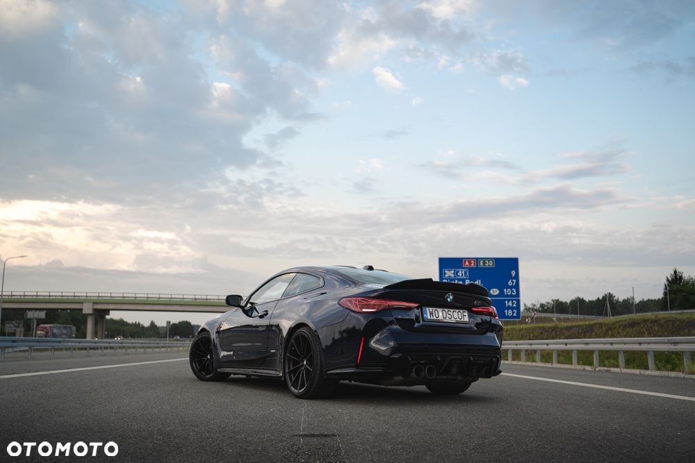 BMW M4 Competition M xDrive - 4