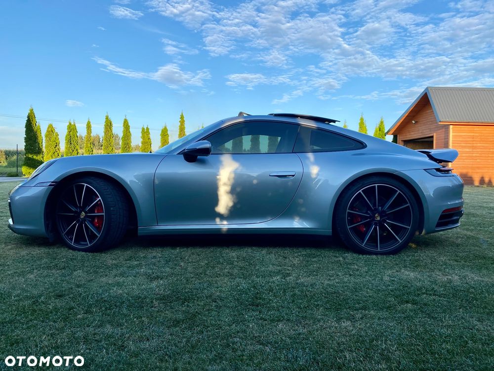 Porsche 911 Carrera S - 4