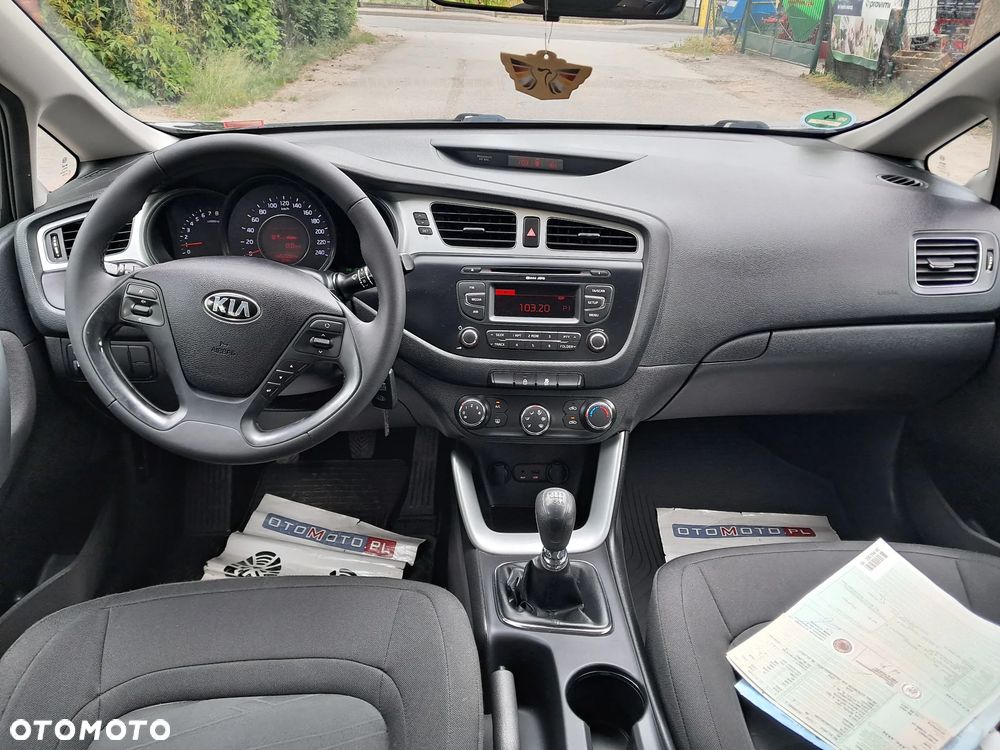 Kia Ceed 1.4 CVVT Attract - 4
