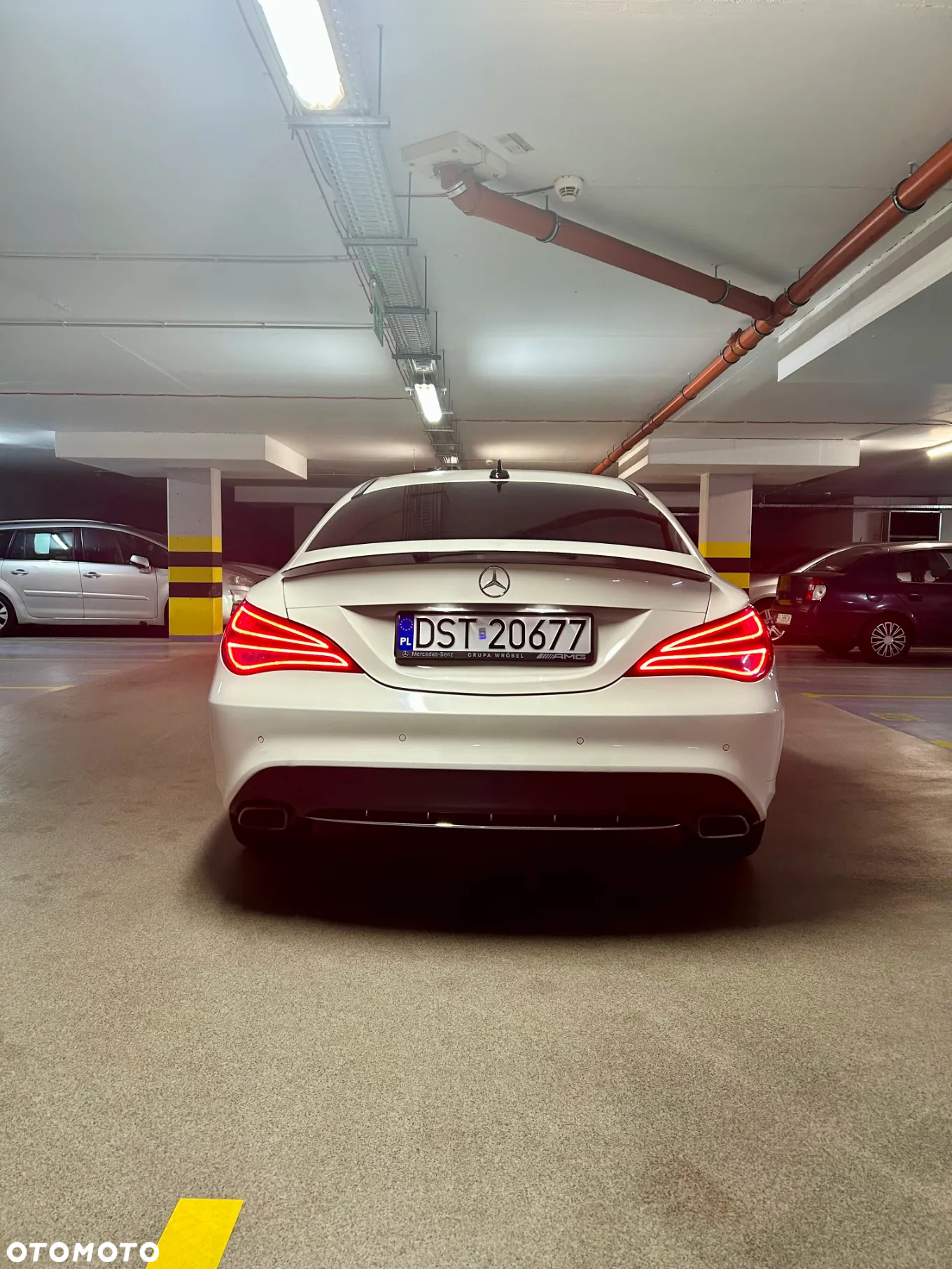 Mercedes-Benz CLA 180 - 4