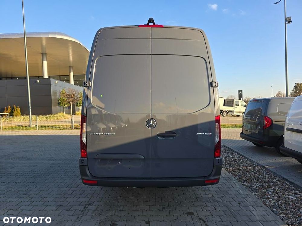 Mercedes-Benz Sprinter 317 CDI Long PRO 9G-Tronic - 5
