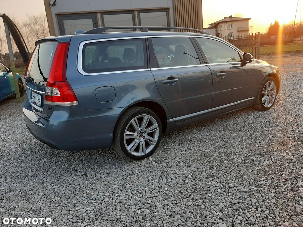 Volvo V70 D4 Summum - 2