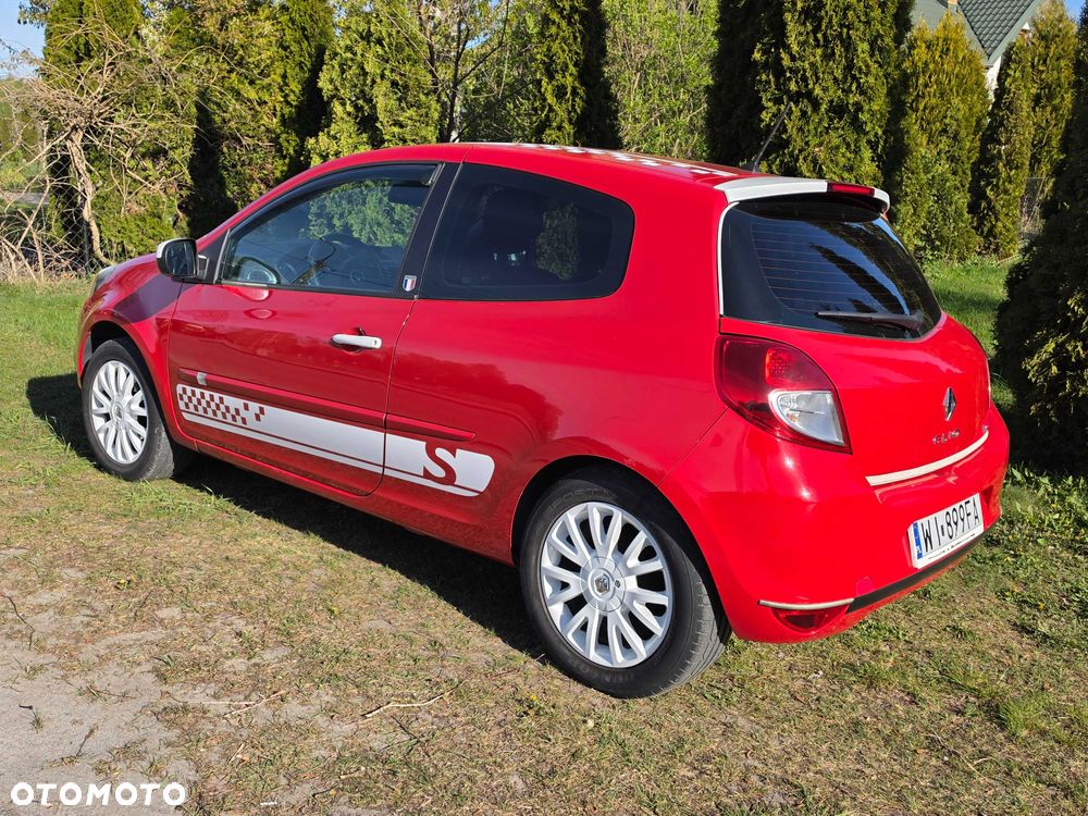 Renault Clio - 3
