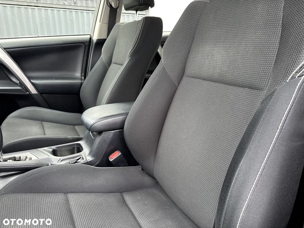 Toyota RAV4 - 15