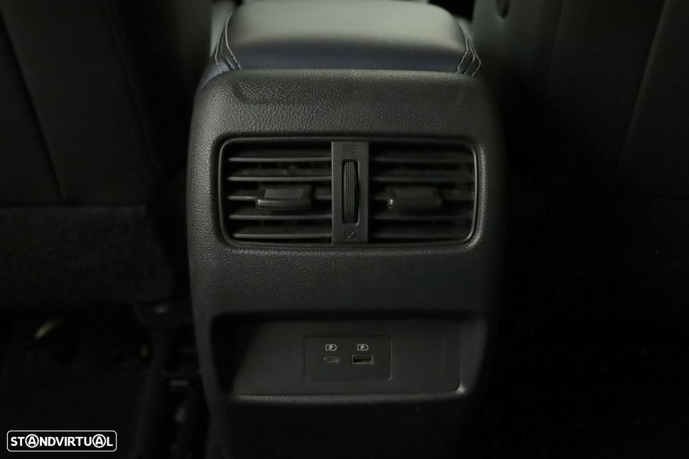 Nissan Qashqai 1.3 DIG-T Tekna - 22