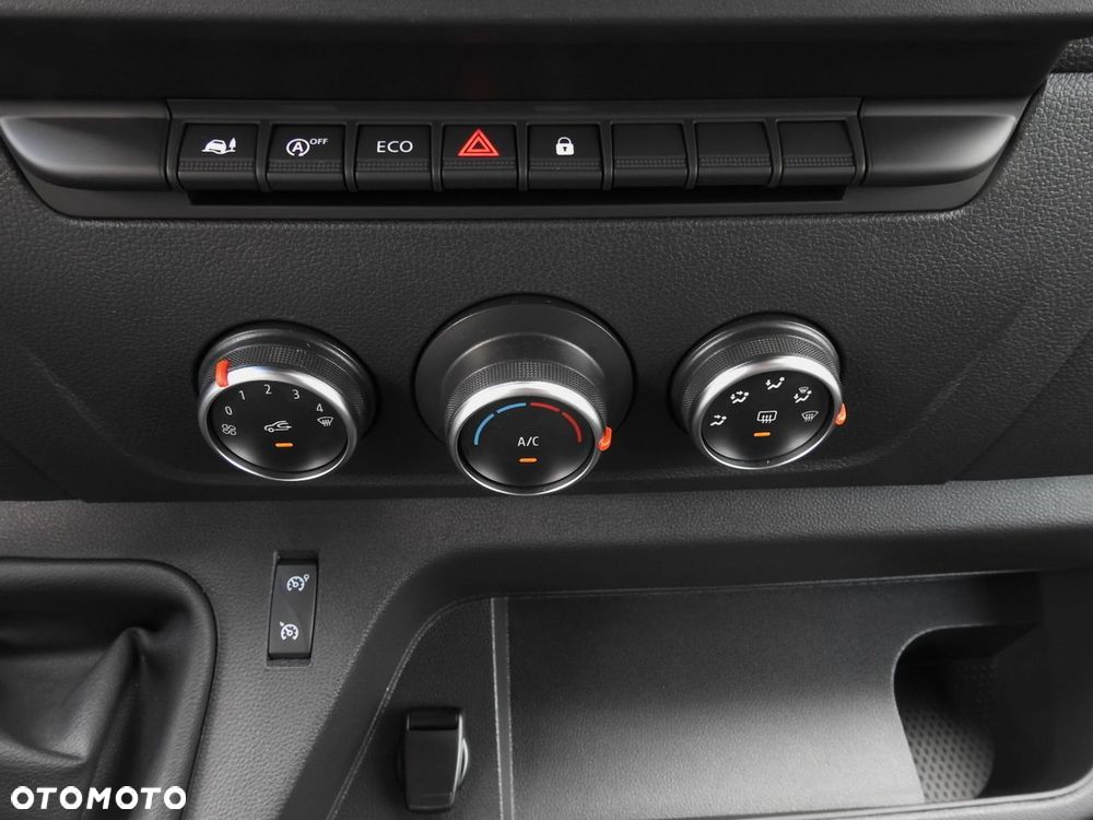 Renault MASTER NOWY PLANDEKA 8 PALET KLIMATYZACJA TEMPOMAT LEDY ASO 165KM - 36