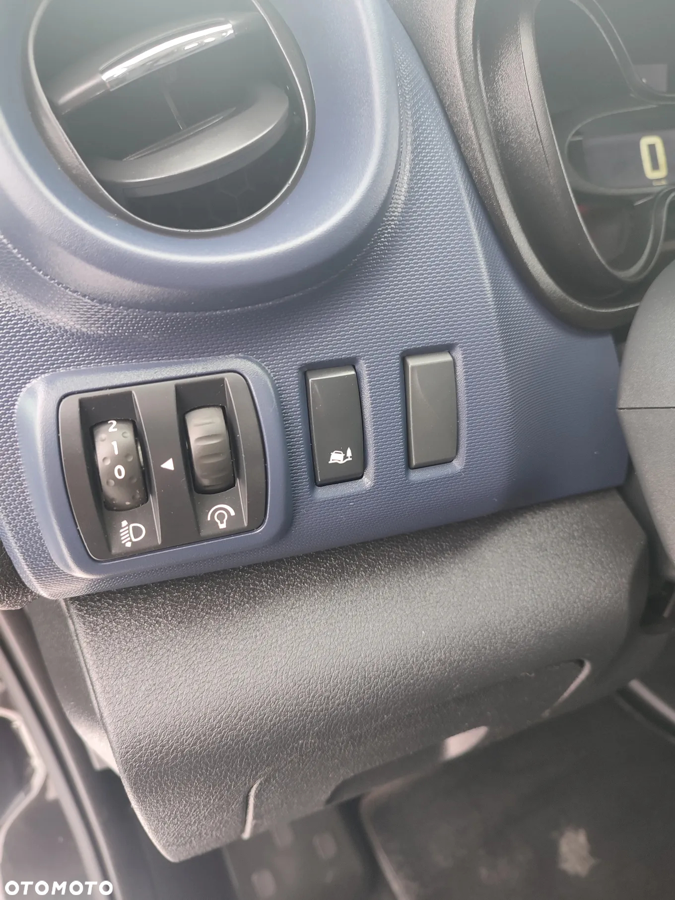 Opel Vivaro - 18