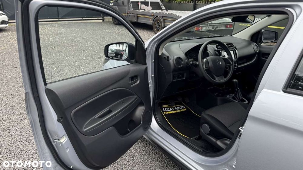 Mitsubishi Space Star - 16