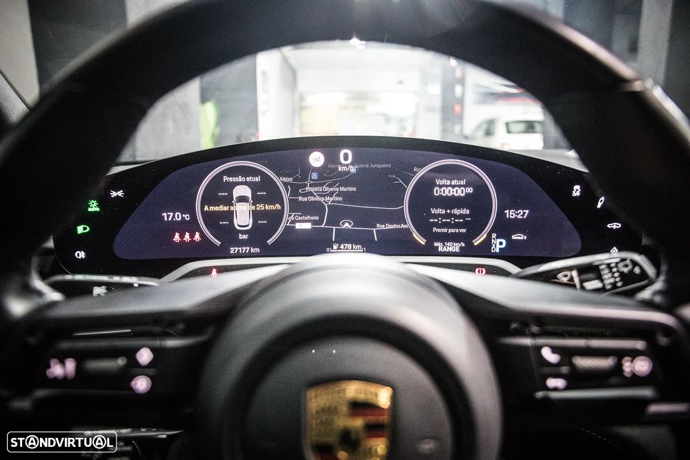 Porsche Taycan Sport Turismo Standard - 23