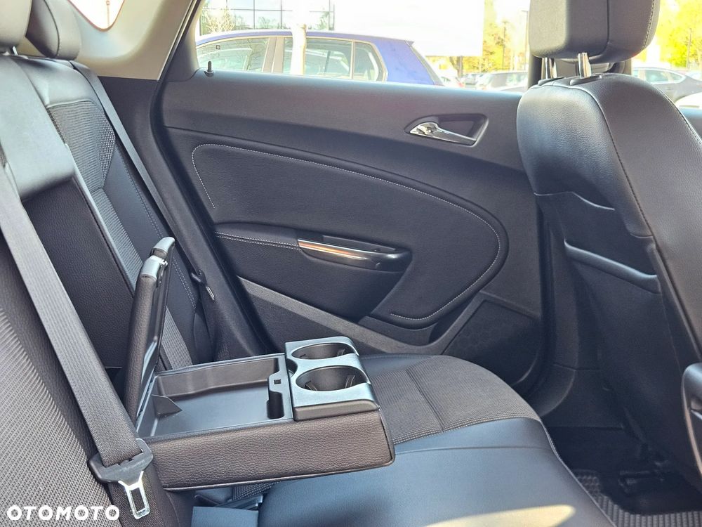 Opel Astra 1.6 Cosmo - 20