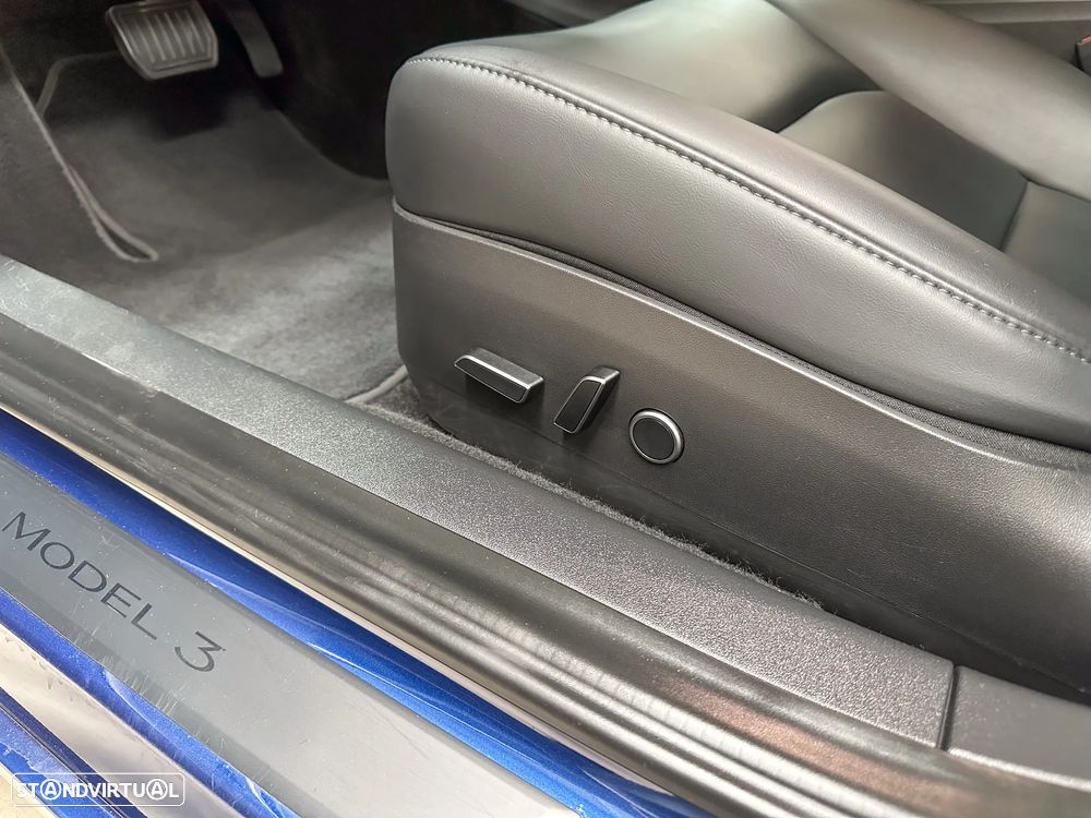Tesla Model 3 Long-Range Dual Motor AWD - 51