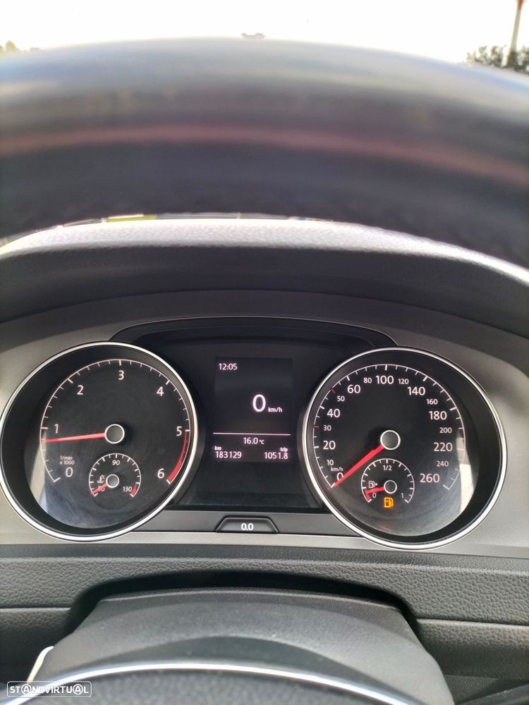 VW Golf 1.6 TDi BlueMotion Trendline - 3