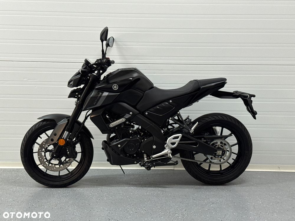 Yamaha MT - 18