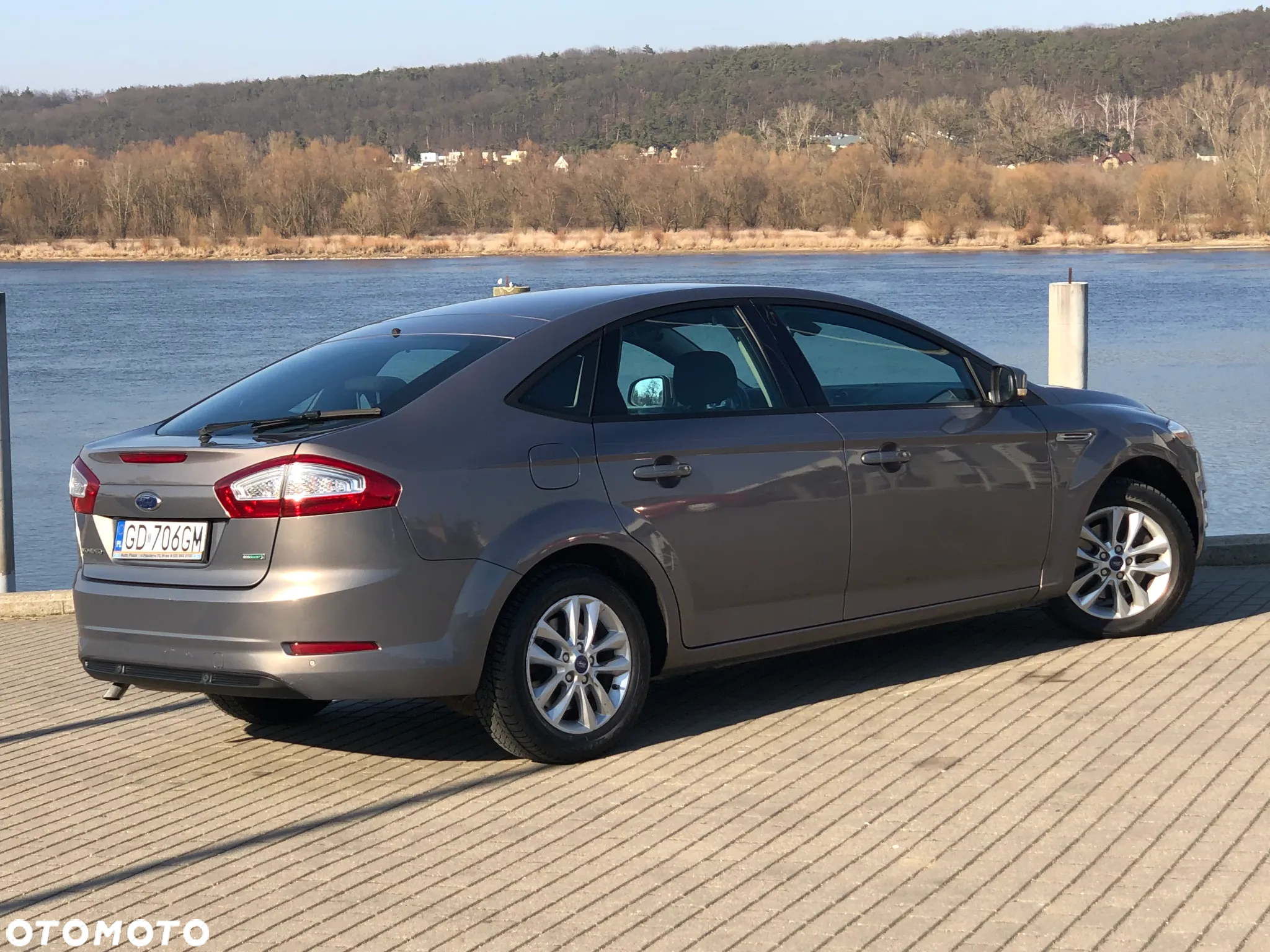 Ford Mondeo - 29