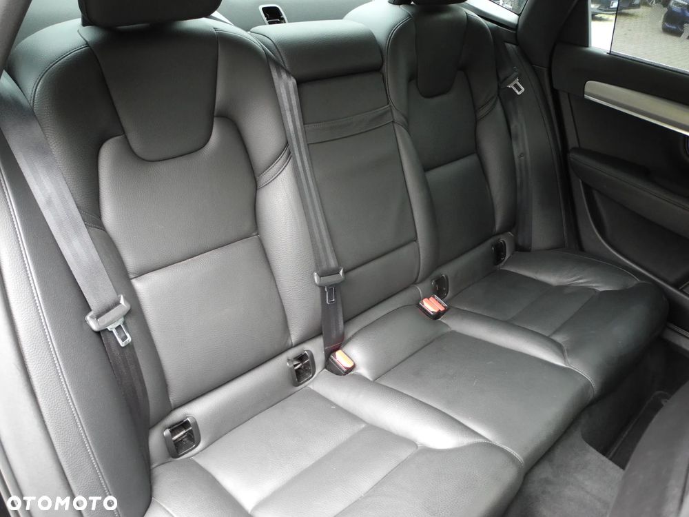 Volvo S90 - 16