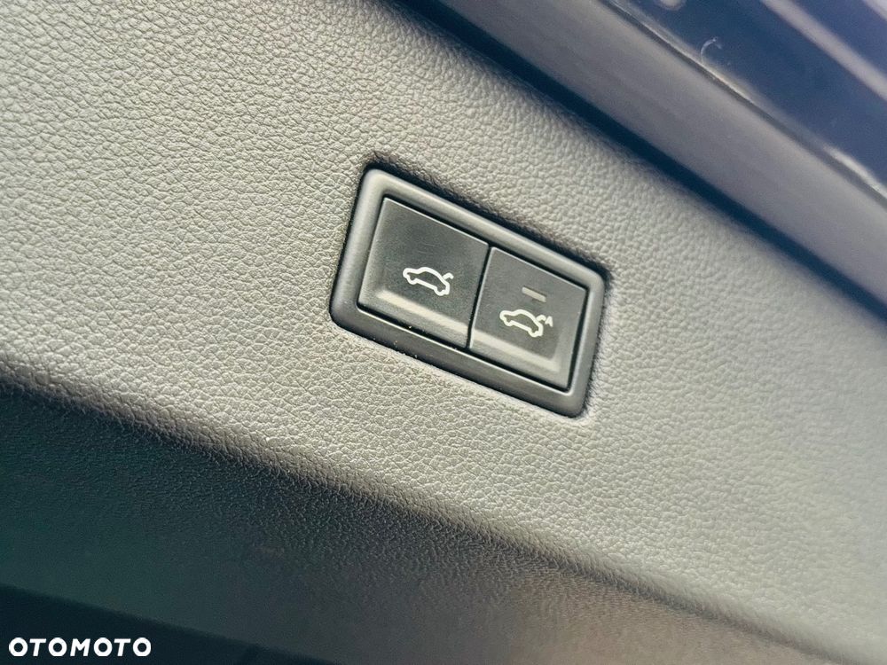 Volkswagen Tiguan 1.4 TSI Sport&Style - 37