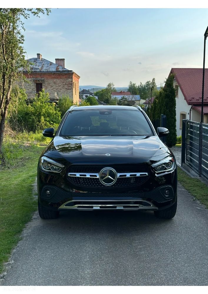 Mercedes-Benz GLA 250 4-Matic Style - 1