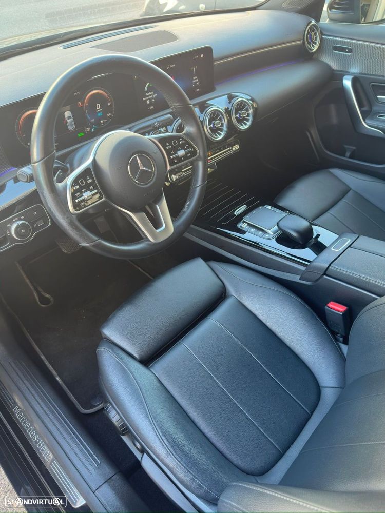 Mercedes-Benz A 250 - 8