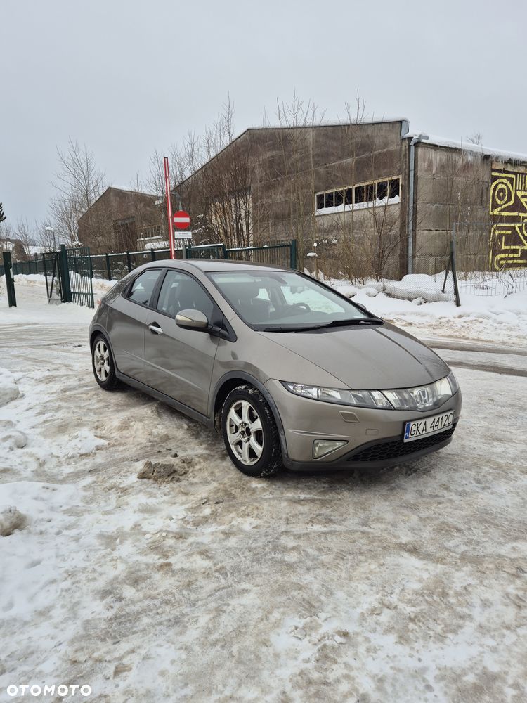 Honda Civic 1.8i-VTEC Executive - 1