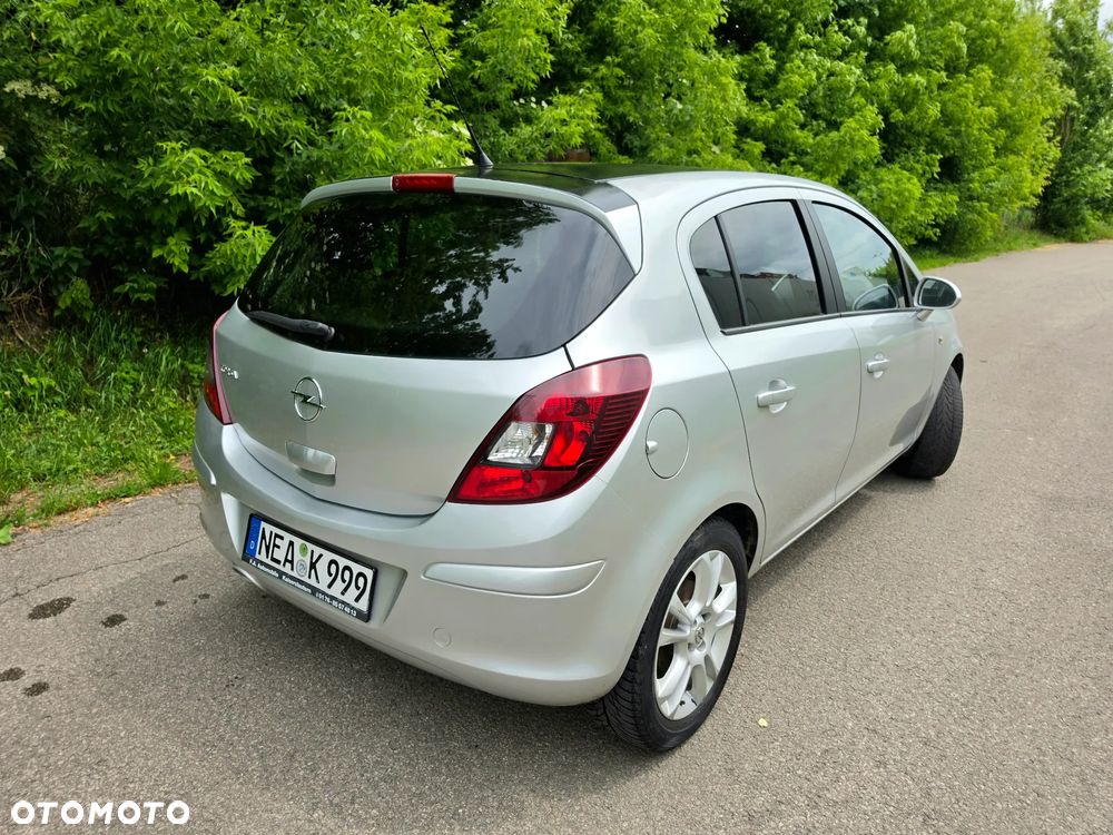 Opel Corsa 1.2 16V Sport - 15