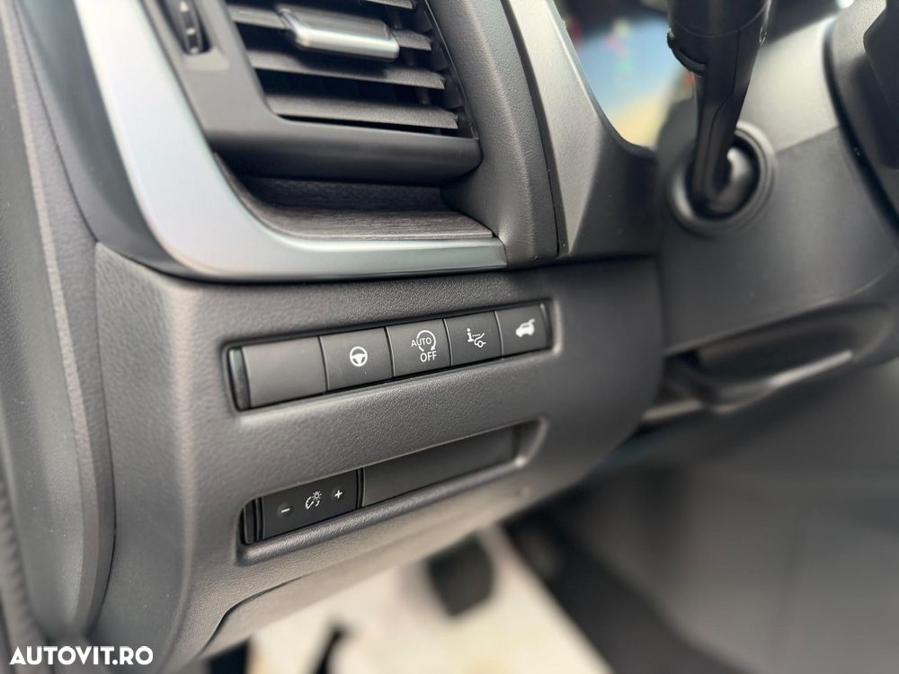 Nissan Qashqai 1.3 l MHEV X-Tronic Tekna - 9