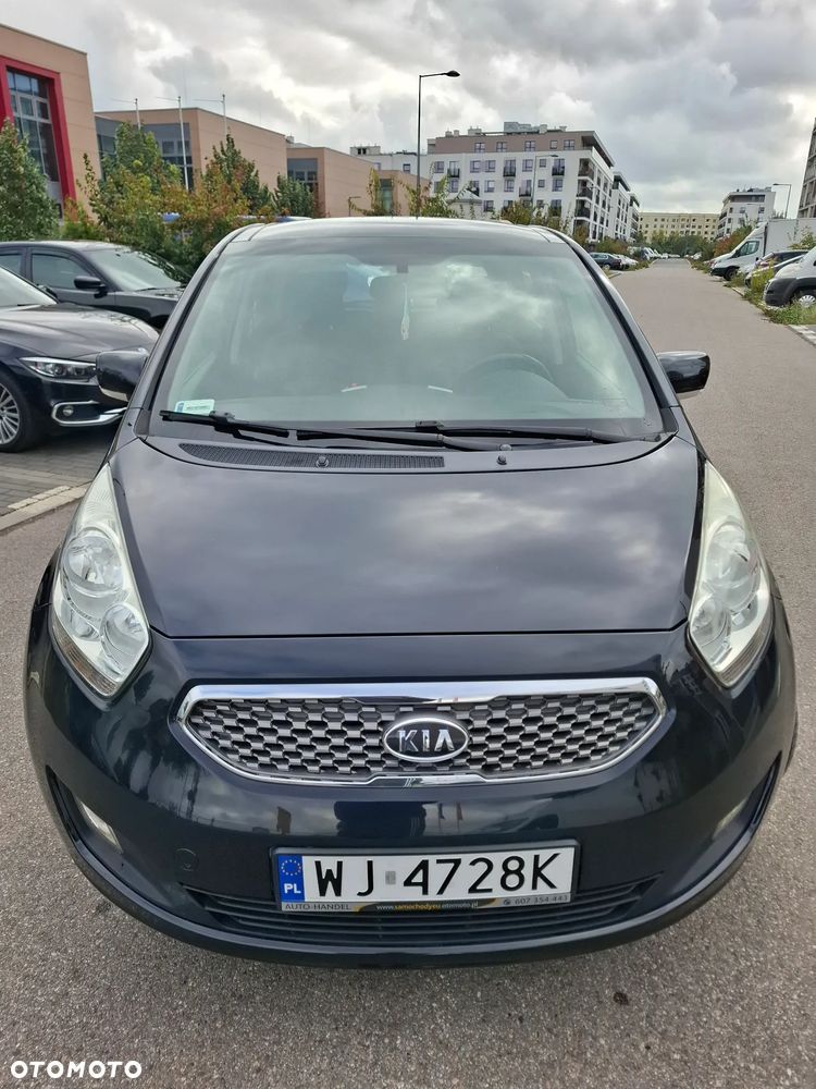 Kia Venga - 6