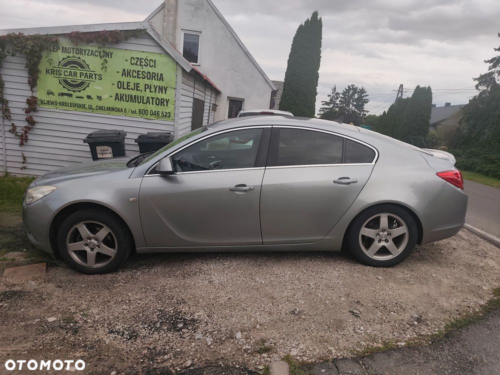 Opel Insignia 2010 photo 2