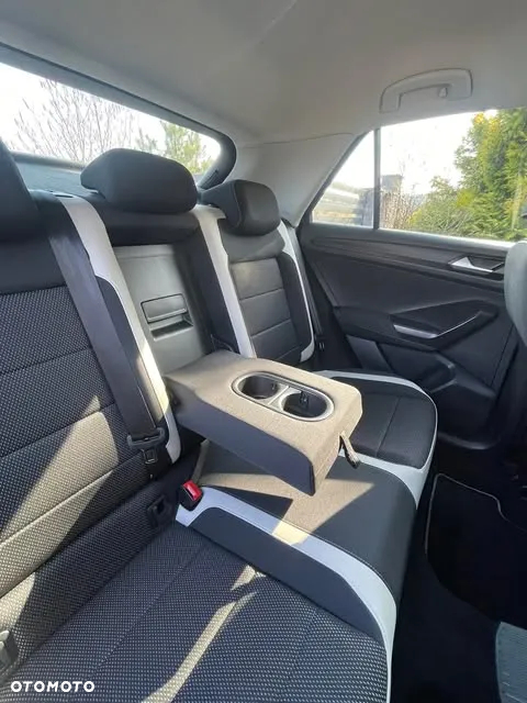 Volkswagen T-Roc 1.5 TSI GPF ACT Premium DSG - 2