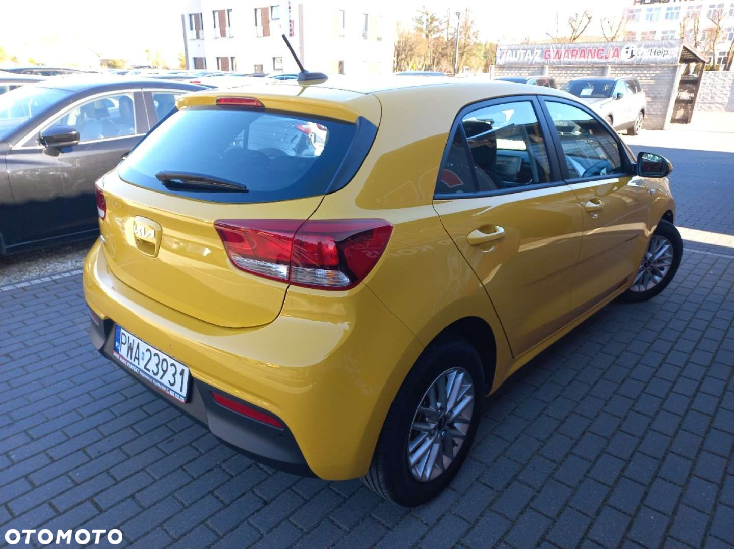 Kia Rio - 8