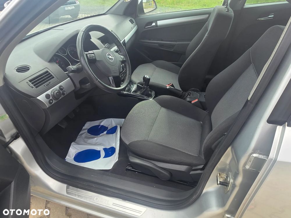 Opel Astra 1.8 - 19