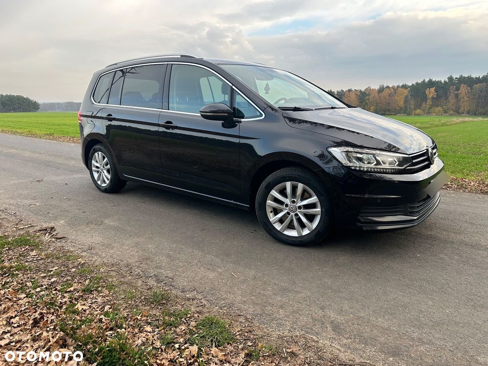 Volkswagen Touran 1.6 TDI BMT Comfortline - 4