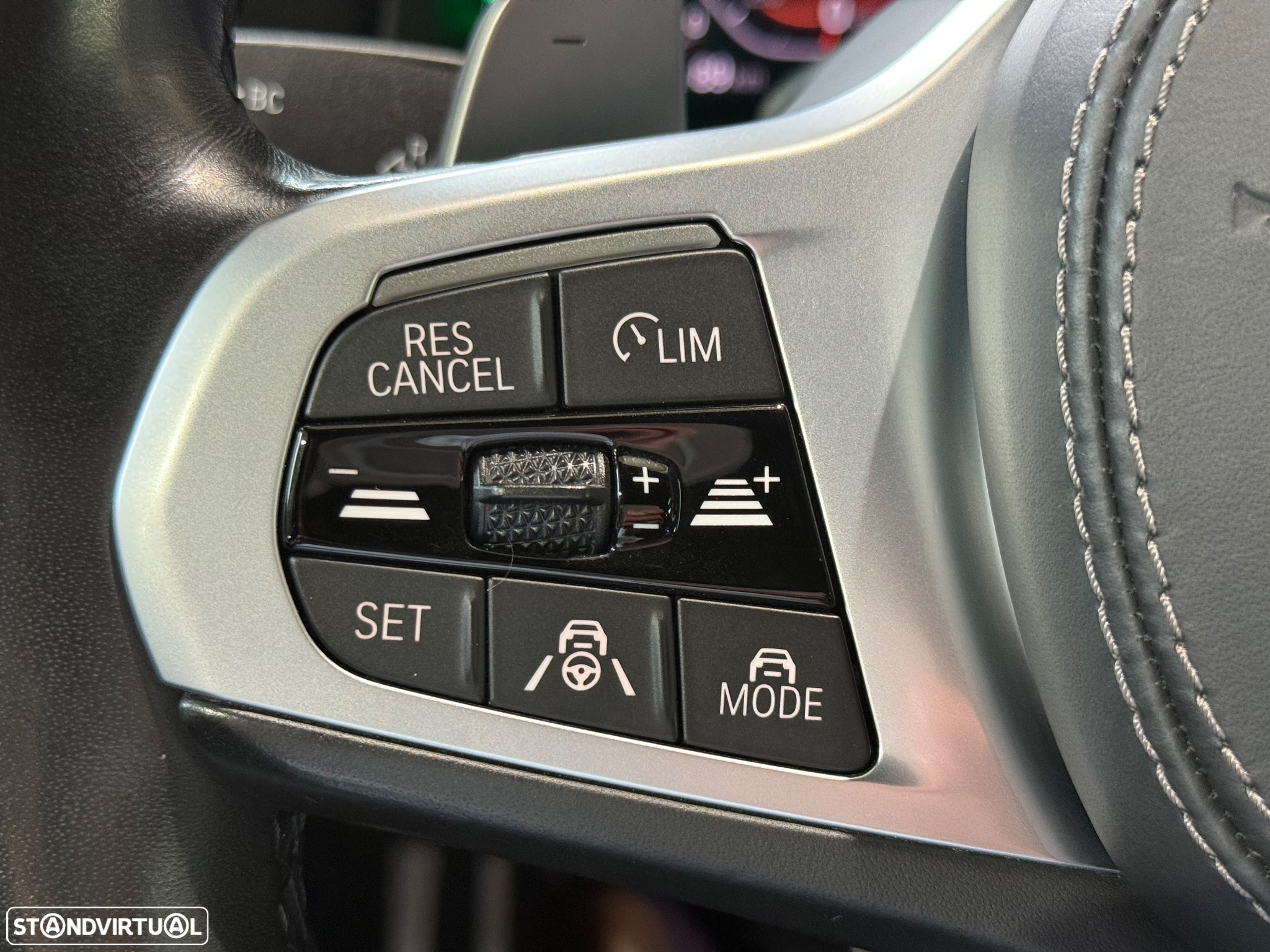 BMW 840 Gran Coupé d xDrive Pack M - 34