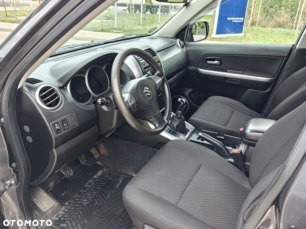 Suzuki Grand Vitara 1.9 DDiS Comfort - 5