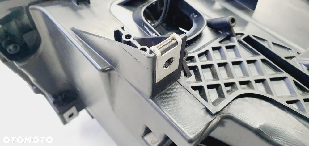 BMW F10 F11 LIFT LCI LAMPA XENON LEWA PRAWA SKRĘTNE DYNAMIC EU - 7