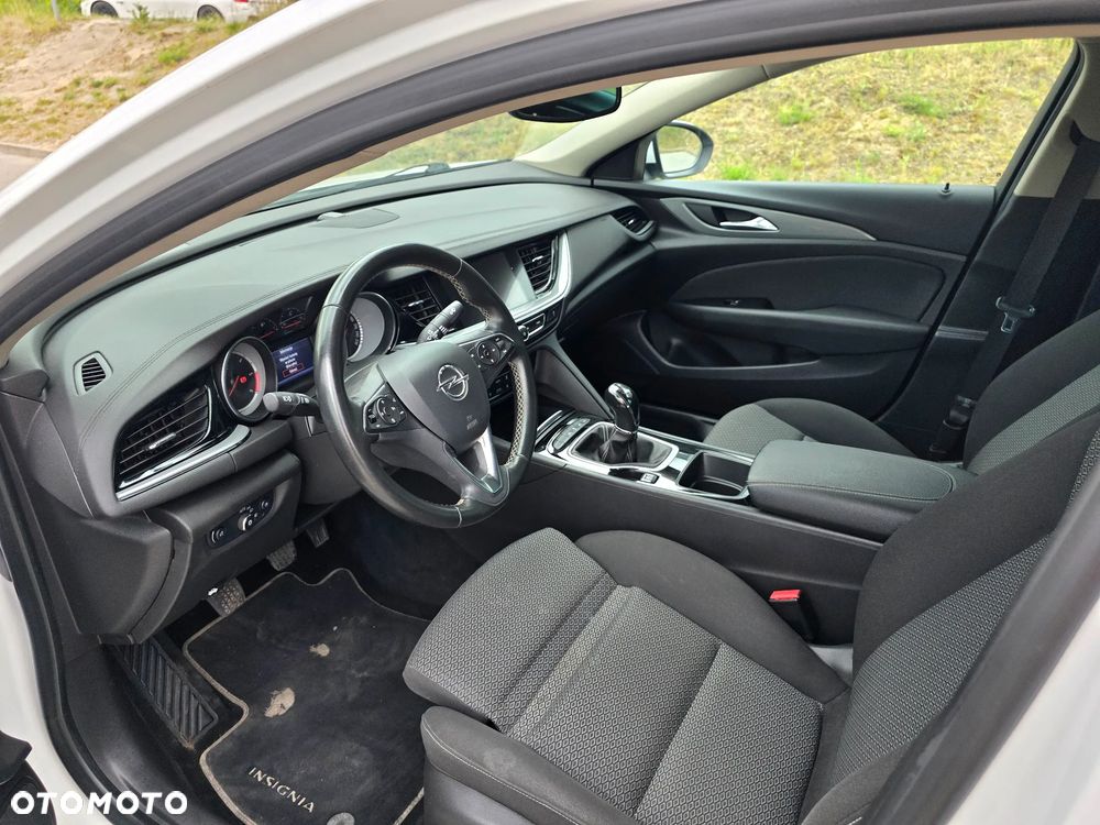 Opel Insignia - 6