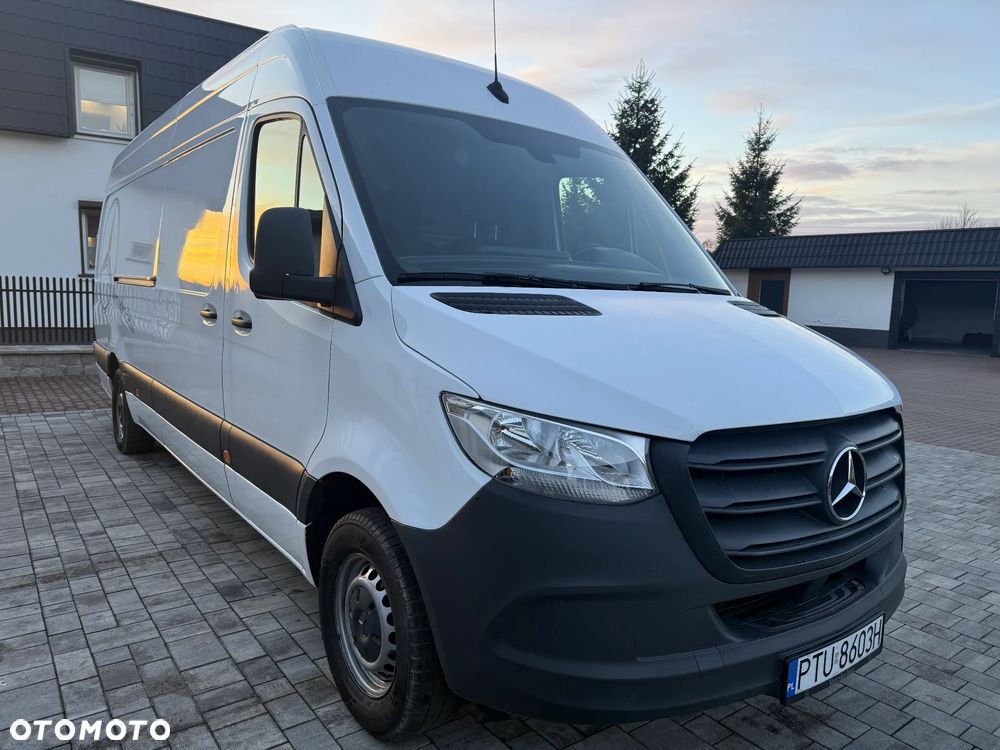 Mercedes-Benz SPRINTER - 2