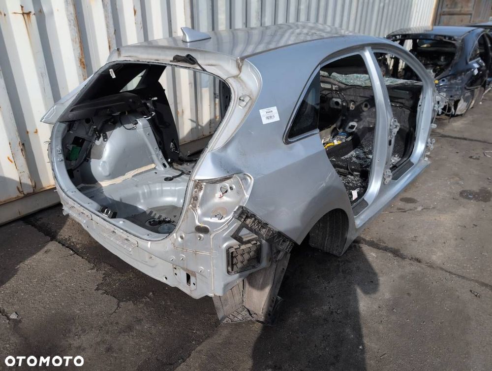 KAROSERIA ĆWIARTKA BŁOTNIK PRÓG DACH PODŁUŻNICA  KIA CEED (CD) 2018 - 2022 1.6 CRDi 115 85 kW - 4