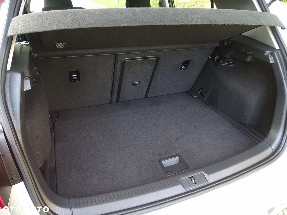 Volkswagen Golf 1.6 BlueTDI Comfortline - 9