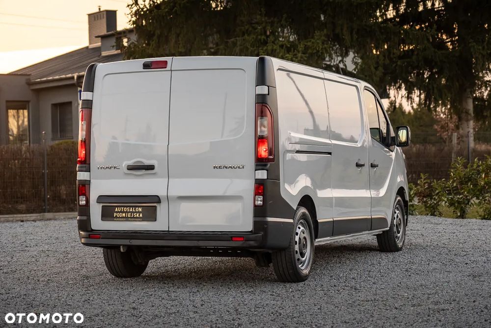 Renault TRAFIC - 11