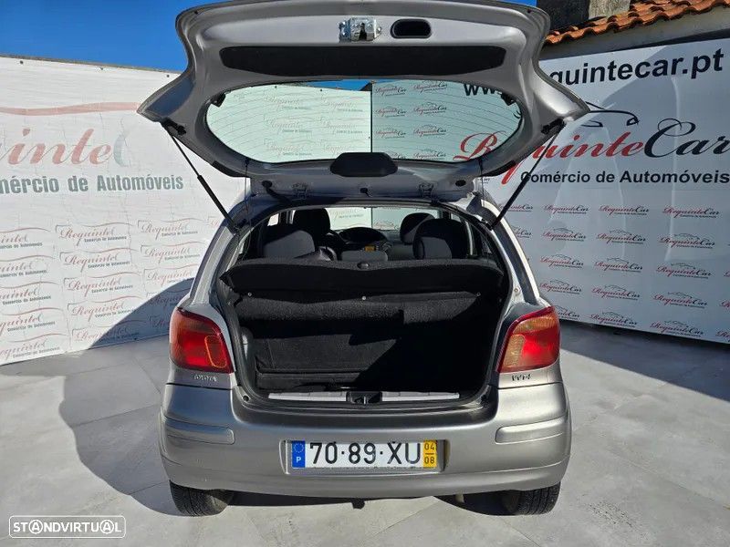 Toyota Yaris 1.0 Sol MMT AC - 11