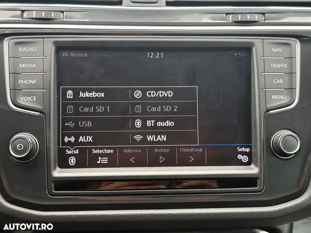 Volkswagen Tiguan - 14