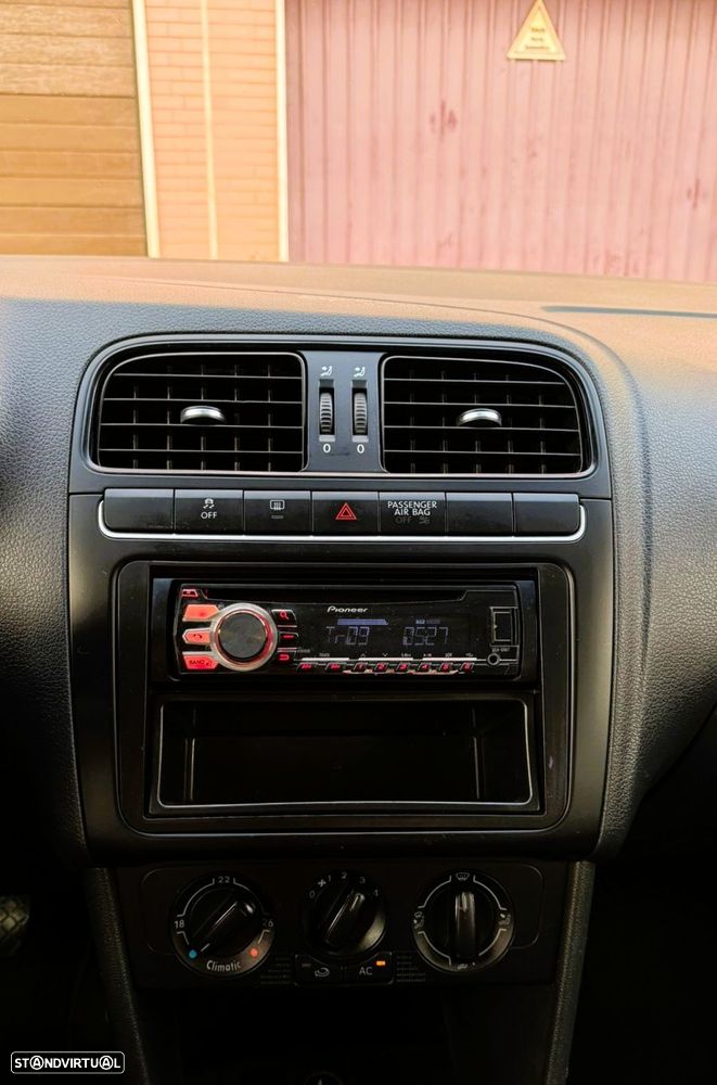 VW Polo 1.6 TDI Trendline - 17