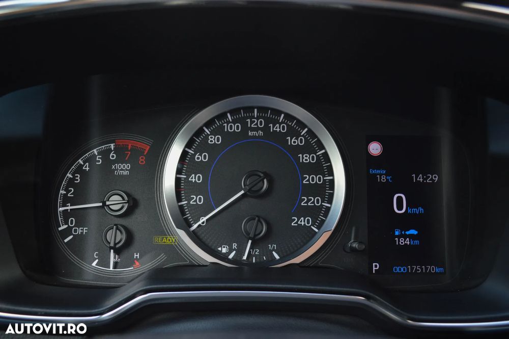 Toyota Corolla 2.0 Business Edition - 18