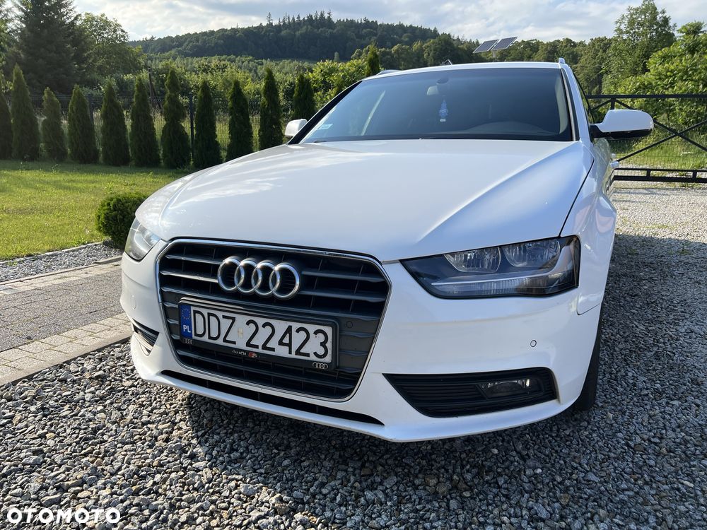 Audi A4 Avant - 1