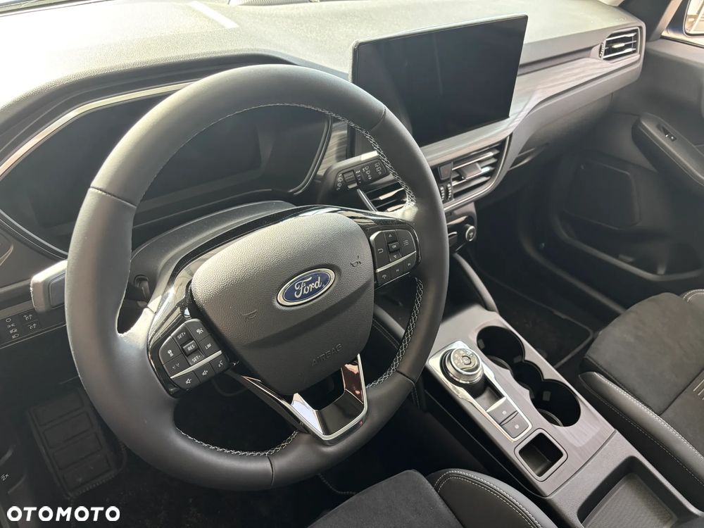 Ford Kuga 2.5 Duratec FHEV ST-LINE X - 7