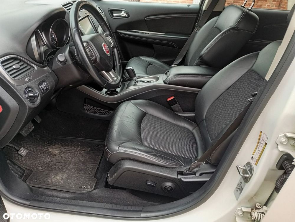 Fiat Freemont 2.0 Multijet 16V DPF Automatik Allrad Cross - 30