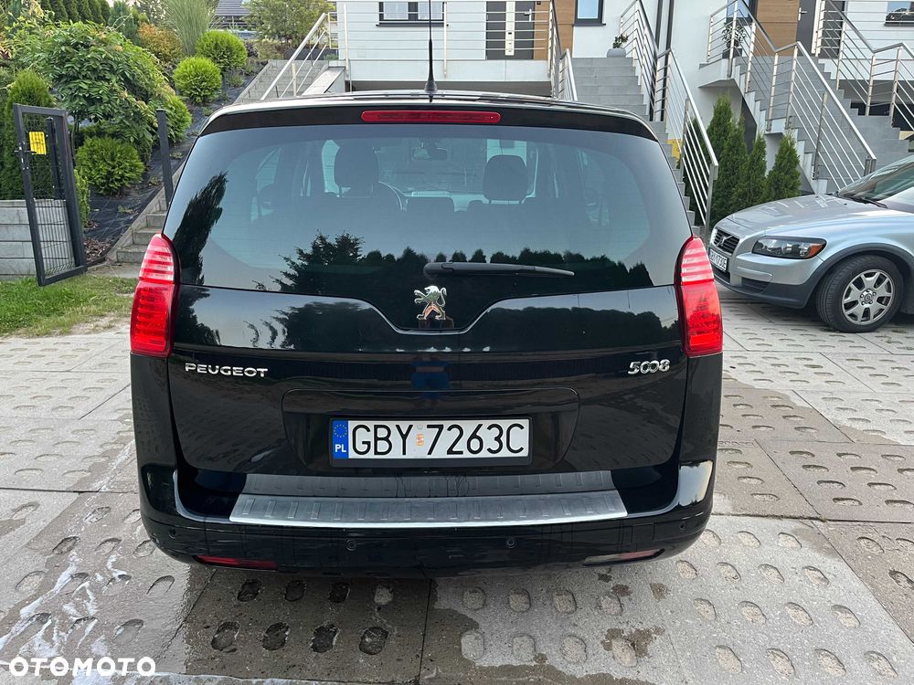 Peugeot 5008 - 6