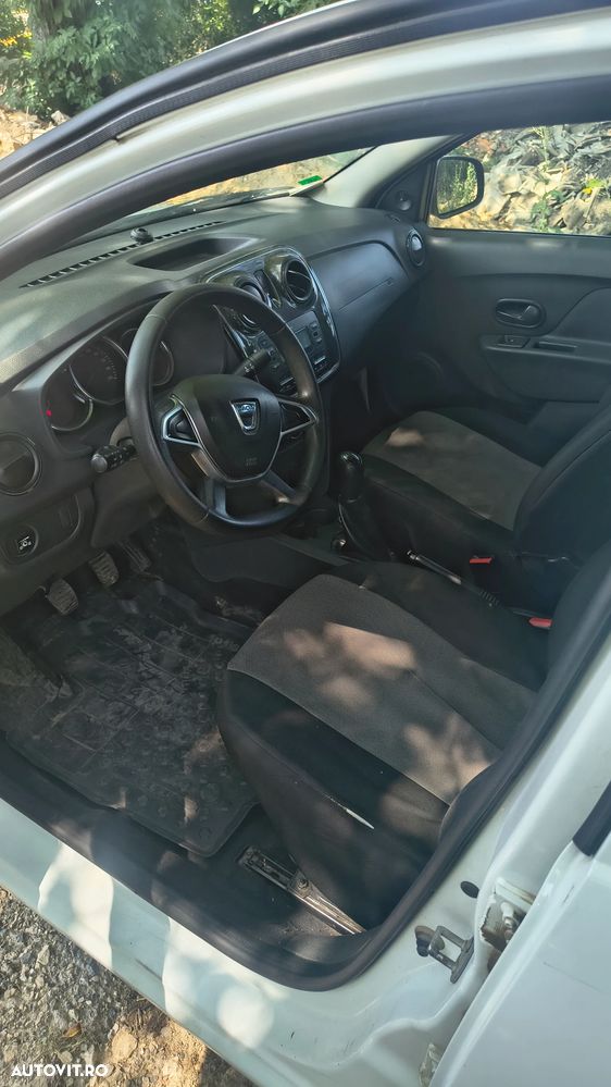 Dacia Logan - 2