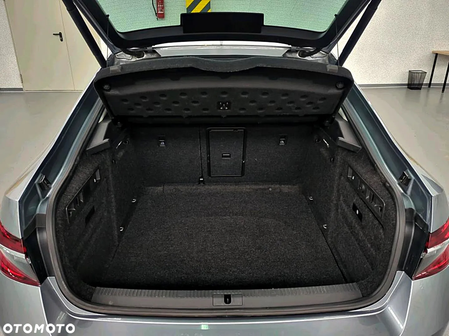 Skoda Superb 2.0 TSI DSG Style - 11